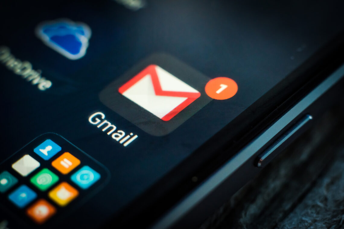 Gmail com um novo ícone ao lado da mensagem